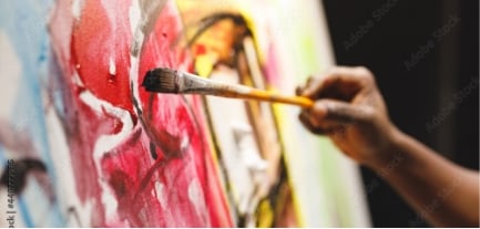 子供が絵を描いている様子